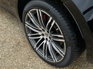 Porsche Macan TURBO PDK 38