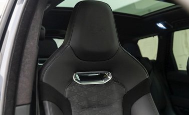 Land Rover Range Rover Sport 5.0 SVR 11