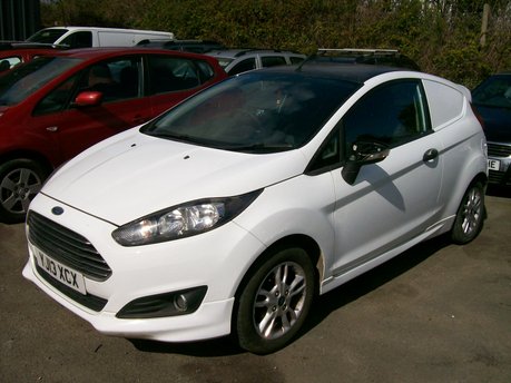 Ford Fiesta BASE TDCI 2