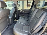 Nissan Pathfinder 2.5 dCi Tekna 4WD Euro 5 5dr 38