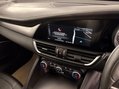 Alfa Romeo Giulia 2.0T Veloce Auto Euro 6 (s/s) 4dr 17