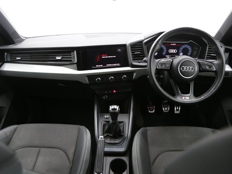 Audi A1 1.0 TFSI 25 S line Sportback Euro 6 (s/s) 5dr 9