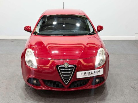 Alfa Romeo Giulietta 1.4 TB MultiAir Lusso Hatchback 5dr Petrol Manual Euro 5 (s/s) (170 bhp) 11