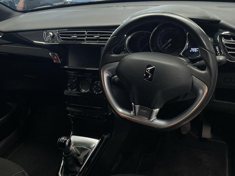 DS DS 3 1.2 PureTech Connected Chic Hatchback 3dr Petrol Manual Euro 6 (82 ps) 14