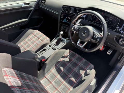 Volkswagen Golf 2.0 Golf GTi TSi Semi-Auto 3dr 19