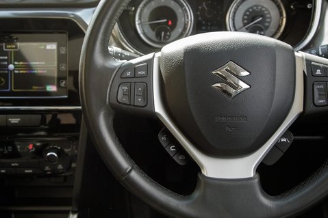 Suzuki Vitara SZ5 BOOSTERJET ALLGRIP MHEV 18