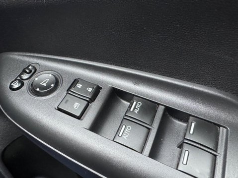 Honda Jazz 1.3 i-VTEC EX Navi CVT Euro 6 (s/s) 5dr 30