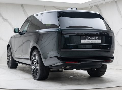 Land Rover Range Rover P550e AUTOBIOGRAPHY 10