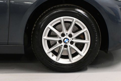 BMW 2 Series 1.5 218i SE Auto 5dr 37