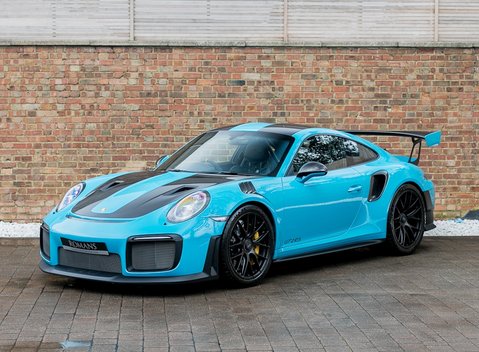 Porsche 911 (991) GT2 RS 6