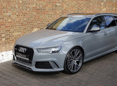 Audi RS6 Avant Performance 6