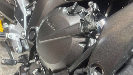 Yamaha FZ ONLY 16K CUSTOM 600CC NAKED BIKE NEW MOT WARRANTY 30