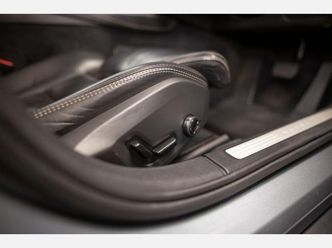 Volvo V90 2.0 D5 PowerPulse Auto AWD Euro 6 (s/s) 5dr 23
