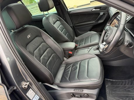Volkswagen Tiguan 2.0 TDI R-Line DSG Euro 6 (s/s) 5dr 24