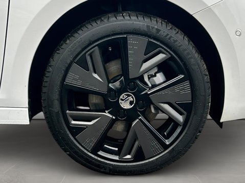 Vauxhall Corsa 100kW Ultimate 50kWh 5dr Auto 12