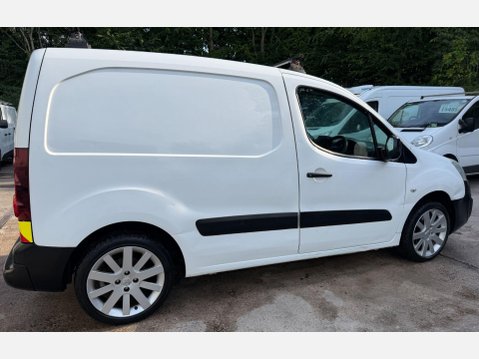 Peugeot Partner 1.6 BlueHDi 651 Professional Panel Van 5dr Diesel Manual L1 (112 g/km, 73.9 10