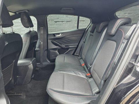 Ford Focus 1.5 EcoBlue ST-Line X Euro 6 (s/s) 5dr 12