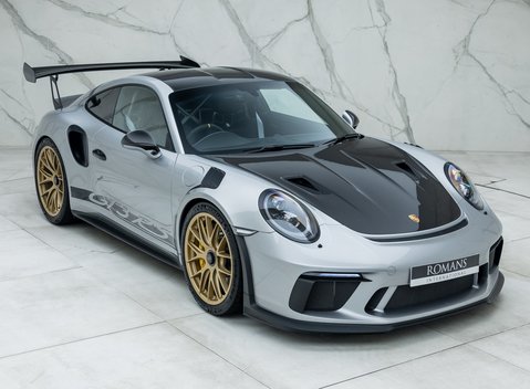 Porsche 911 GT3 RS Weissach (991.2) 8