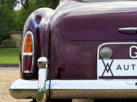 Bentley S1 Continental Mulliner Flying Spur 15