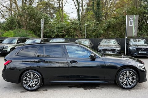 BMW 3 Series 330E M SPORT TOURING - HYBRID - APPLE CAR PLAY - 2 OWNERS - CAMERA -NEW MOT 7