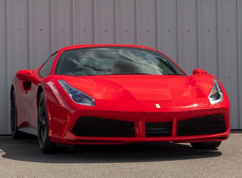 Ferrari 488 GTB 1