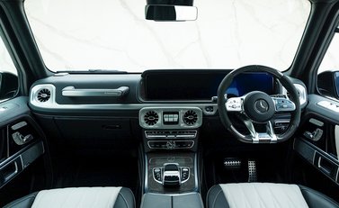 Mercedes-Benz G Class G63 Carbon Edition 16