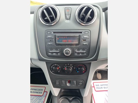 Dacia Sandero 1.2 Ambiance Euro 5 5dr 26