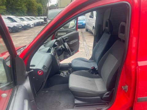 Vauxhall Combo 1.3 CDTi 1700 ecoFLEX 16v Panel Van 3dr Diesel Manual (134 g/km, 69 bhp) 34