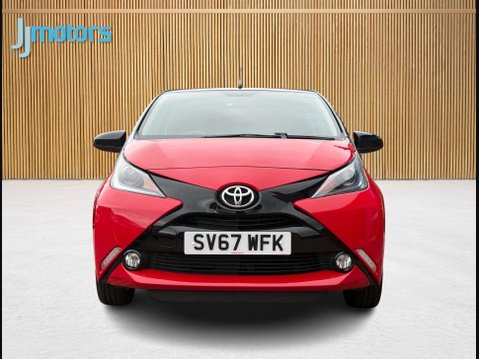 Toyota Aygo 1.0 VVT-i x-cite 4 Red Bi-Tone Hatchback 5dr Petrol Manual Euro 6 (68 ps) 3
