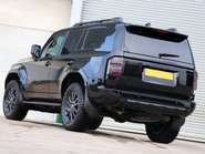 Toyota Land Cruiser 2025