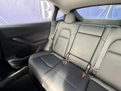 Tesla Model Y SUV 5dr Electric Auto RWD (346 ps) 27