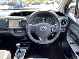 Toyota Yaris VVT-I Y20 19