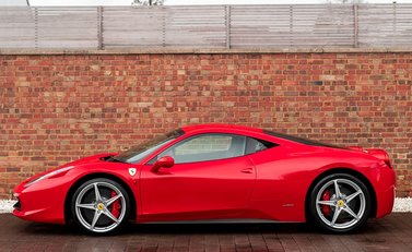 Ferrari 458 Italia 2