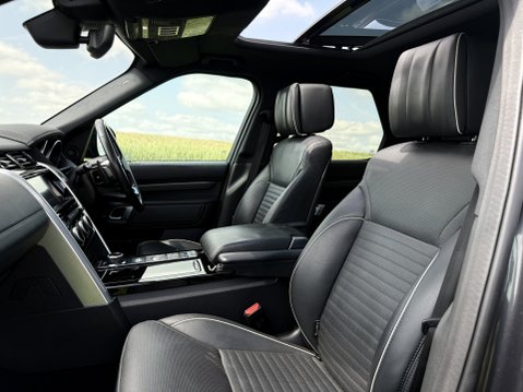 Land Rover Discovery TD6 HSE LUXURY 48