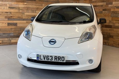 Nissan LEAF 24kWh Visia Hatchback 5dr Electric Auto (107 bhp) 30