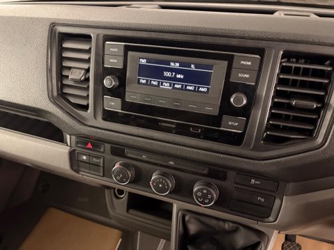 Volkswagen Crafter 2.0 TDI CR35 Startline RWD LWB High Roof Euro 6 (s/s) 5dr 8