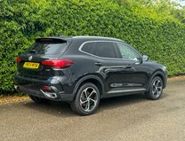MG HS 1.5 T-GDI Trophy SUV 5dr Petrol DCT Euro 6 (s/s) (162 ps) 4