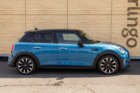Mini Hatch COOPER EXCLUSIVE 12
