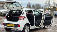 Hyundai i10 1.2 SE Hatchback 5dr Petrol Auto Euro 6 (87 ps) 19