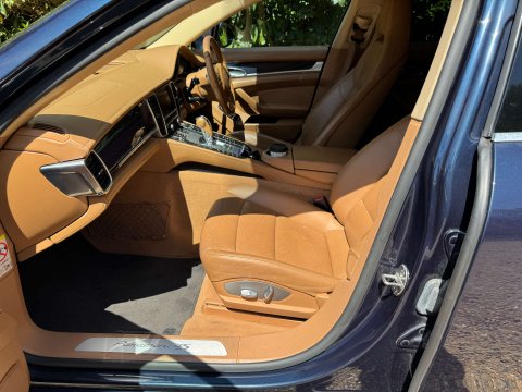 Porsche Panamera 4.8 Panamera 4s Semi-Auto 4WD 5dr 14