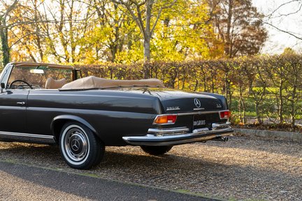 Mercedes-Benz SE 280SE 3.5 23