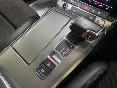 Audi A6 2.0 TDI 40 S line S Tronic Euro 6 (s/s) 4dr 30