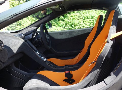 McLaren 675 LT Spider 10