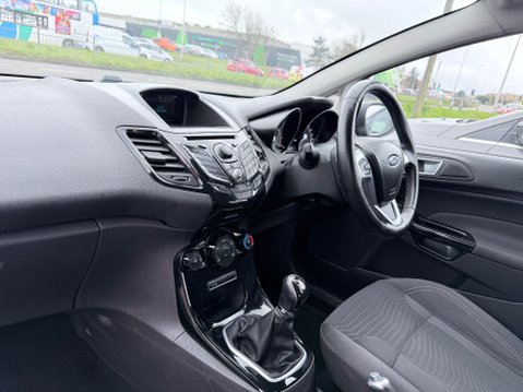 Ford Fiesta 1.0 ZETEC 8