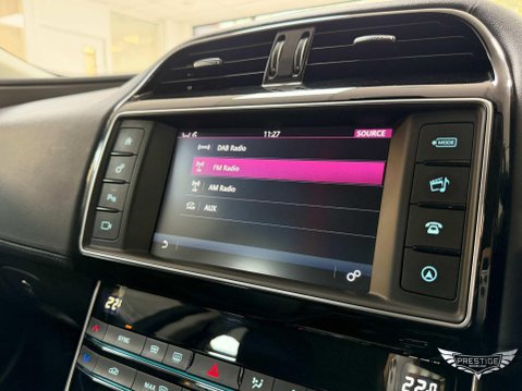 Jaguar XE 2.0d Portfolio Auto AWD Euro 6 (s/s) 4dr 34