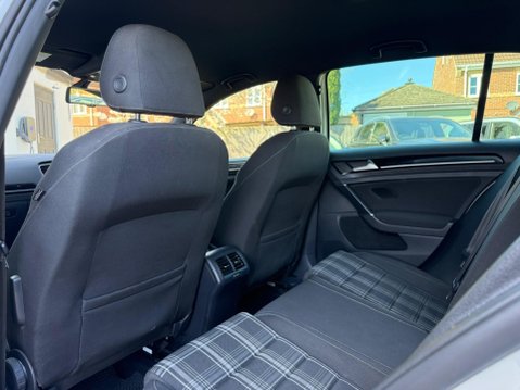 Volkswagen Golf 2.0 TDI BlueMotion Tech GTD DSG Euro 6 (s/s) 5dr 54
