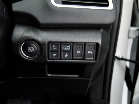 2023 Suzuki s-cross thumbnail 16