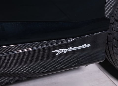 Lamborghini Urus PERFORMANTE 40