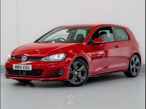 Volkswagen Golf 2.0 Golf GTi Semi-Auto 3dr 3