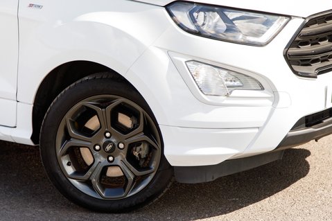 Ford Ecosport ST-LINE 11